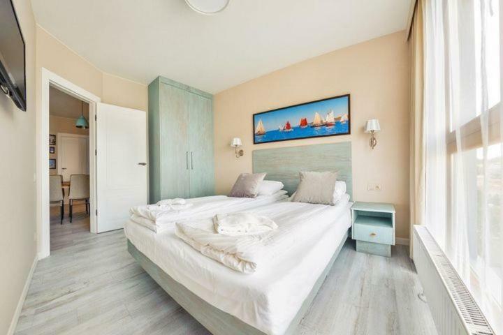 Unique Motlawa Riverbank Apartment Gdansk Bagian luar foto